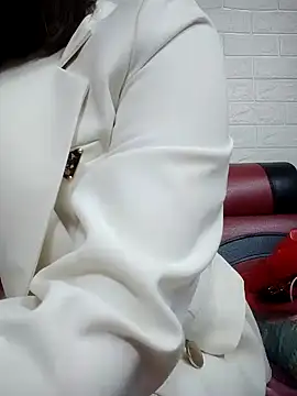 Rose DiDi online show from 01-25-25, 05:18