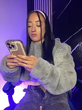 Ady 18 online show from 11-14-25, 08:29