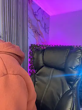 Ady 18 online show from 03-21-26, 06:44