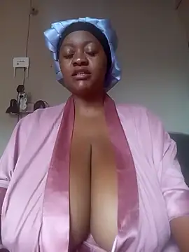 Chubbykarisma27 online show from 03-11-25, 05:38