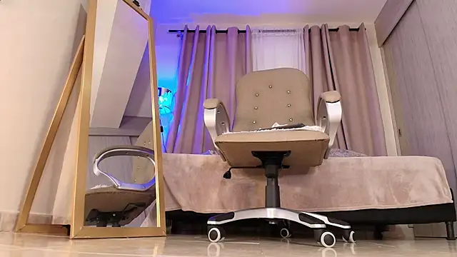 thais dreams online show from 02-27-25, 12:23