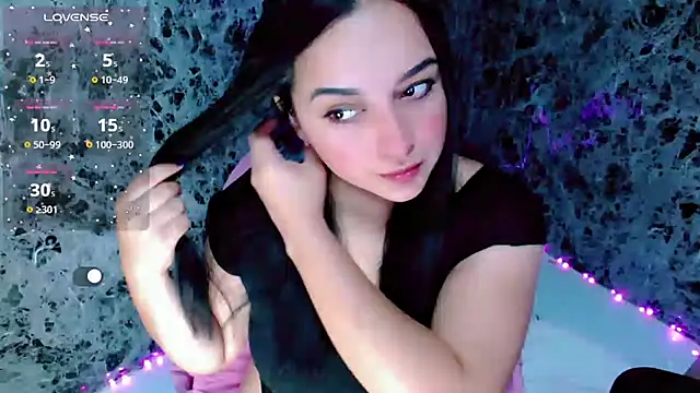 Lanna belle28 online show from 12-22-25, 02:03