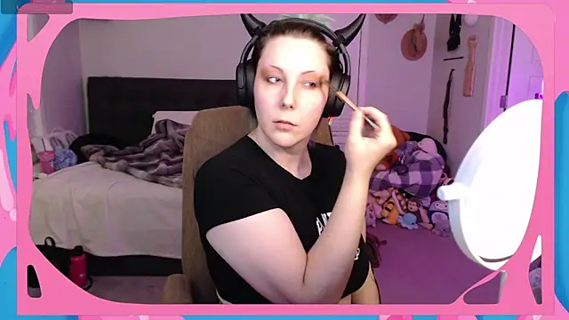 CirqueNoirBlu online show from 09-16-25, 02:23