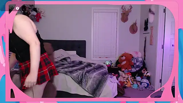 CirqueNoirBlu online show from 10-21-25, 03:18