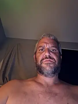 Snapshot of silkstroker6981 chatting on 10-11-25, 09:52 silkstroker6981 online show from 10-11-25, 09:52