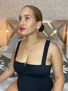 Agnescruzz online show from 01-31-25, 05:32