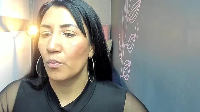Snapshot of GiaFox_ chatting on 01-27-25, 12:16 GiaFox online show from 01-27-25, 12:16