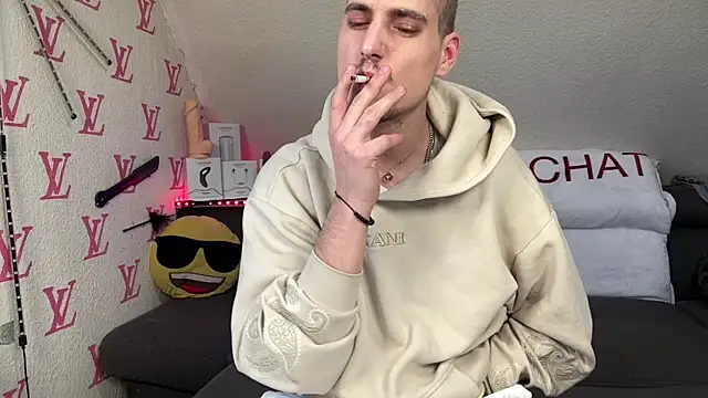 Cookieboy88 online show from 02-08-26, 03:48