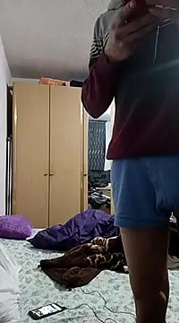 mayk18cm online show from 12-30-24, 12:00