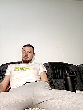 mayk18cm online show from 01-31-25, 02:49