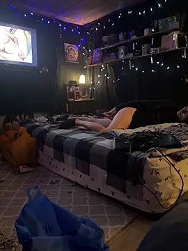 Snapshot of spundaddylive chatting on 11-04-25, 07:18 spundaddylive online show from 11-04-25, 07:18