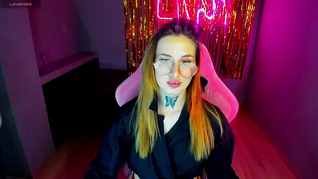 Snapshot of your_tora chatting on 12-10-24, 04:49 your tora online show from 12-10-24, 04:49