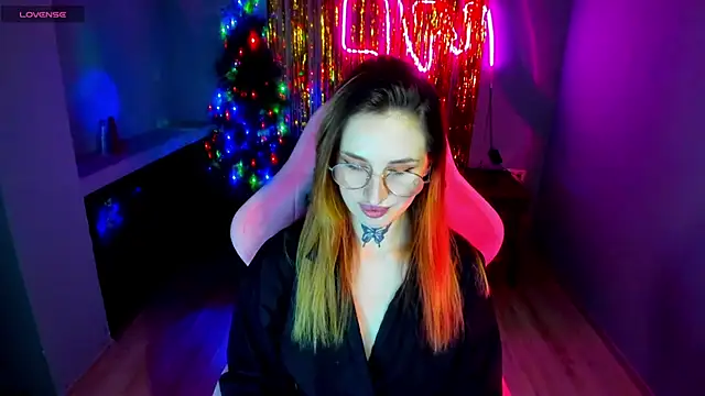 Snapshot of your_tora chatting on 12-21-24, 11:45 your tora online show from 12-21-24, 11:45