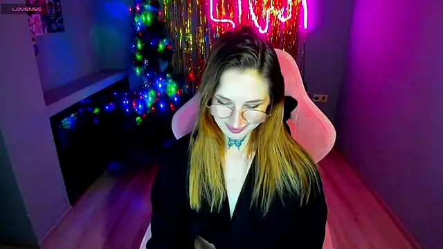 Snapshot of your_tora chatting on 01-09-25, 01:35 your tora online show from 01-09-25, 01:35