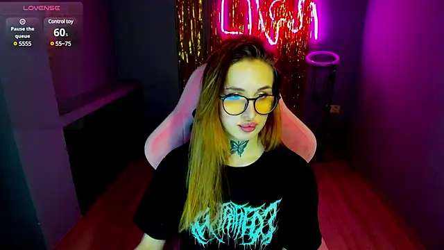 Snapshot of your_tora chatting on 02-20-25, 10:59 your tora online show from 02-20-25, 10:59