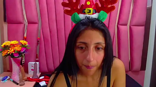 Cameron cutte online show from 12-22-24, 09:00