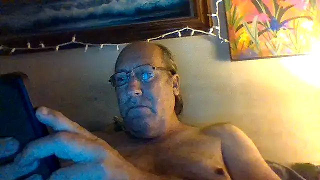 Snapshot of hornyrich69 chatting on 06-15-26, 04:36 hornyrich69 online show from 06-15-26, 04:36