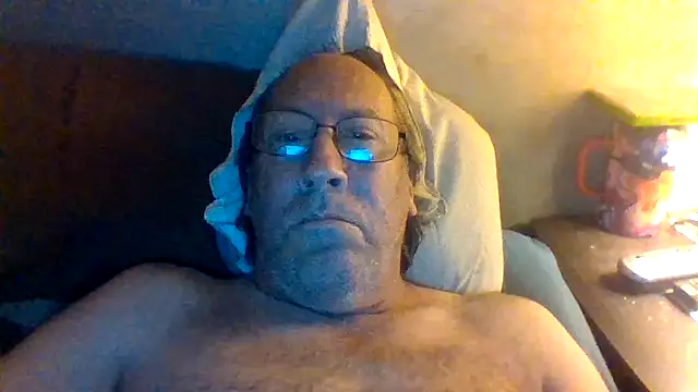 Snapshot of hornyrich69 chatting on 07-04-26, 05:13 hornyrich69 online show from 07-04-26, 05:13