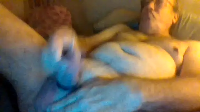 Snapshot of hornyrich69 chatting on 07-19-26, 03:21 hornyrich69 online show from 07-19-26, 03:21