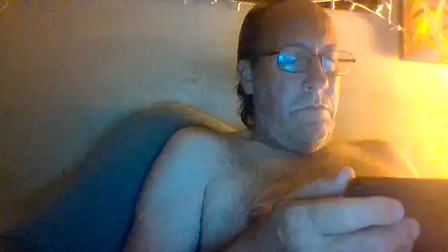 Snapshot of hornyrich69 chatting on 07-30-26, 05:28 hornyrich69 online show from 07-30-26, 05:28