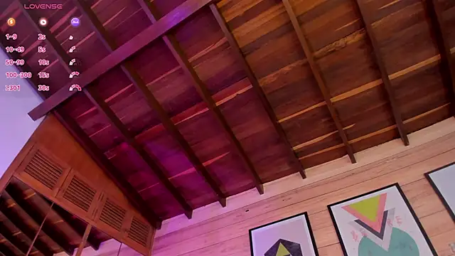 IzzyWild online show from 02-13-25, 03:14