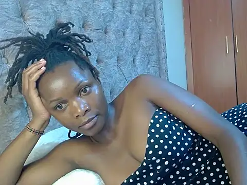 Snapshot of Naughty_Girl17 chatting on 02-12-25, 07:34 Naughty Girl17 online show from 02-12-25, 07:34