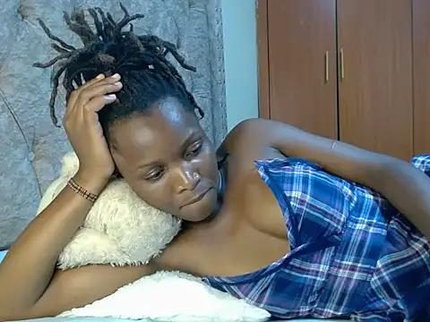 Snapshot of Naughty_Girl17 chatting on 02-18-25, 11:52 Naughty Girl17 online show from 02-18-25, 11:52