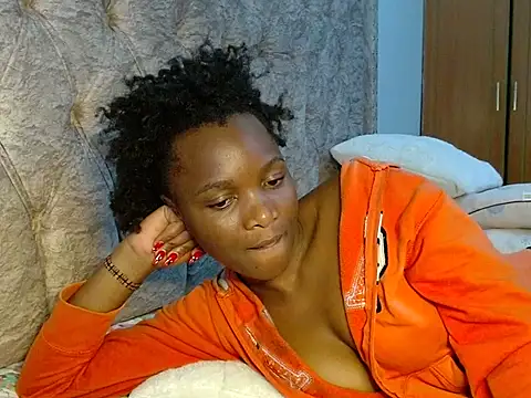 Naughty Girl17 online show from 11-29-25, 08:06