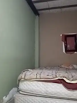 Michellluxo online show from 02-26-26, 01:37