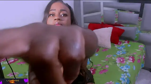 AnnaiDiamond online show from 10-12-25, 02:49