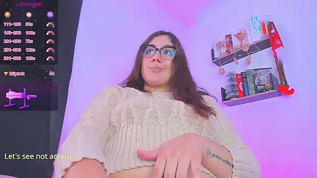 isarhodes  online show from 12-16-24, 11:07