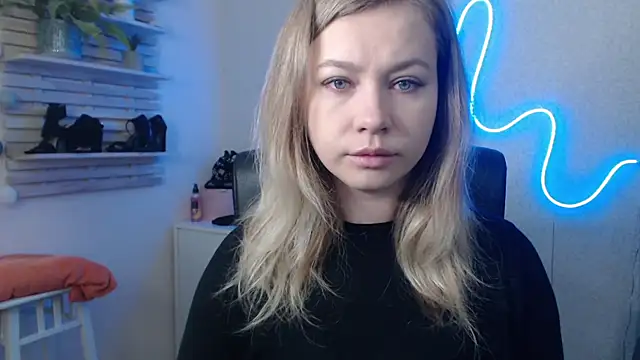 holly xglam online show from 01-21-25, 03:15