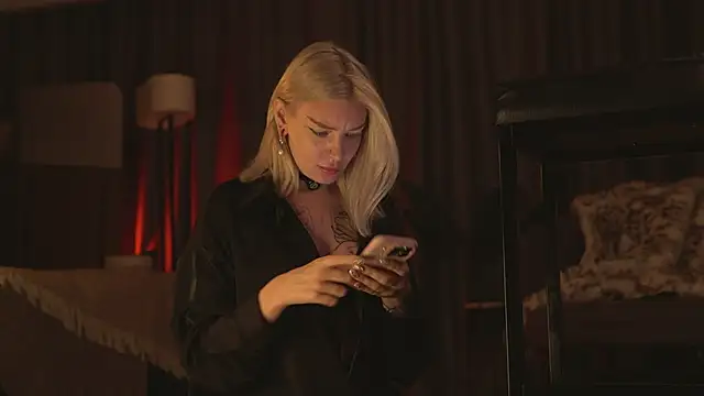 LinaKinky online show from 12-12-24, 12:01