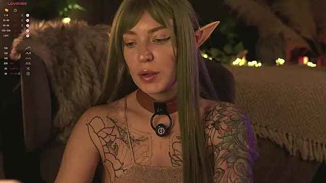 LinaKinky online show from 12-16-24, 11:44