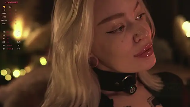 LinaKinky online show from 01-20-25, 10:07