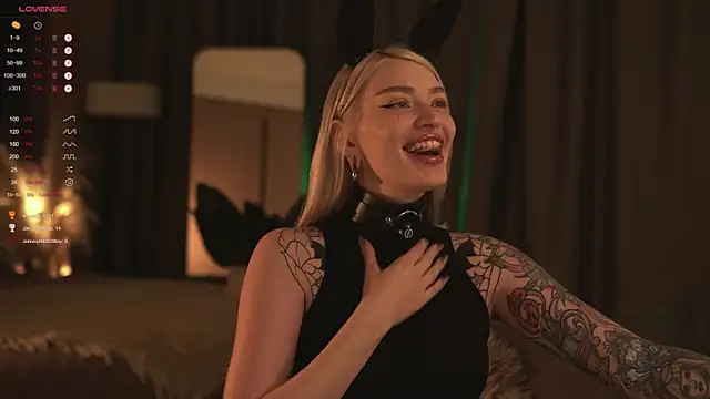 LinaKinky online show from 01-24-25, 03:02