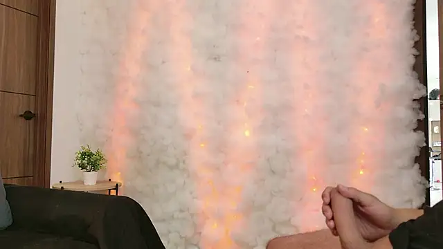 Snapshot of Hot_Couple666 chatting on 12-15-25, 06:12 Hot Couple666 online show from 12-15-25, 06:12