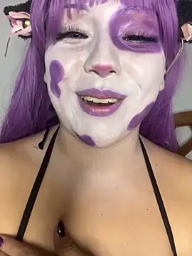 Snapshot of PurpleHaze17 chatting on 10-19-25, 03:40 PurpleHaze17 online show from 10-19-25, 03:40