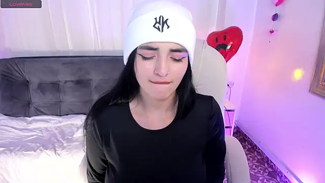 miel gomez online show from 02-25-25, 11:11