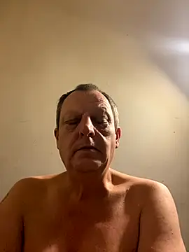 chubbybear2cum online show from 10-12-25, 07:29