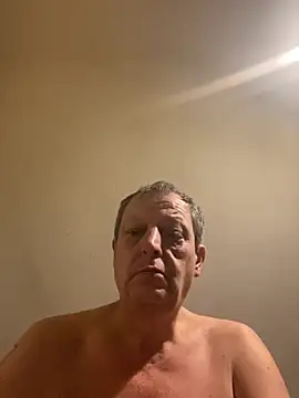 Snapshot of chubbybear2cum chatting on 11-10-25, 01:59 chubbybear2cum online show from 11-10-25, 01:59