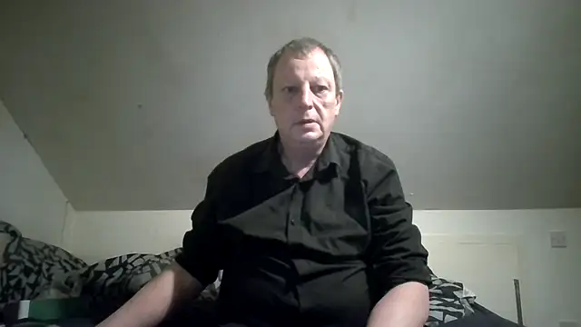 Snapshot of chubbybear2cum chatting on 02-14-26, 01:02 chubbybear2cum online show from 02-14-26, 01:02