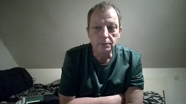 Snapshot of chubbybear2cum chatting on 02-16-26, 11:56 chubbybear2cum online show from 02-16-26, 11:56