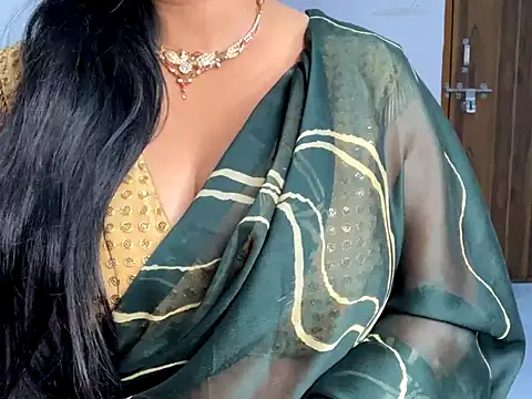 Aishwarya 101  online show from 11-26-25, 07:26