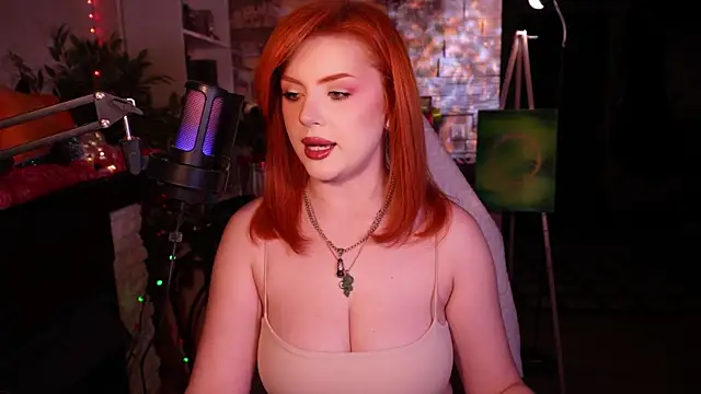 Chriss Fox online show from 02-03-25, 03:17