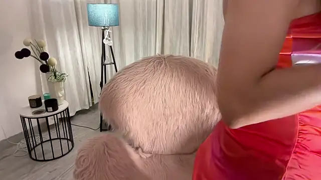 Unique-Beauty online show from 01-11-25, 02:15