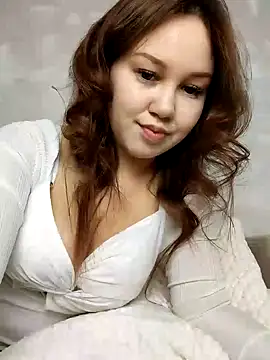  AnMiss  online show from 12-22-24, 02:49