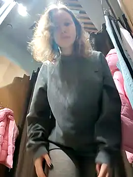  AnMiss  online show from 11-26-25, 02:18