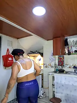 Snapshot of Selket11 chatting on 01-23-25, 08:24 Selket11 online show from 01-23-25, 08:24