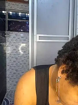 Snapshot of Selket11 chatting on 01-28-25, 10:12 Selket11 online show from 01-28-25, 10:12